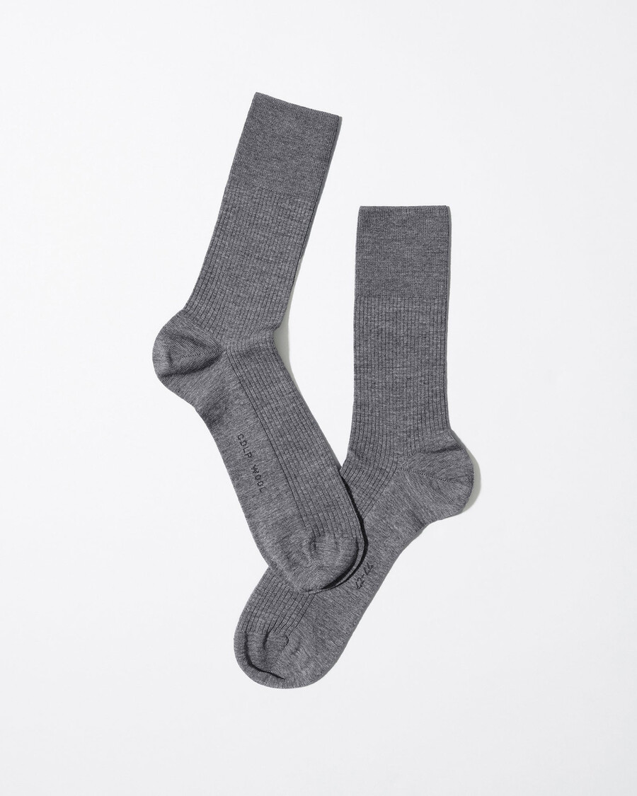 chaussettes mi-longues en laine côtelée pour homme coloris gris chiné achetez maintenant — cdlp