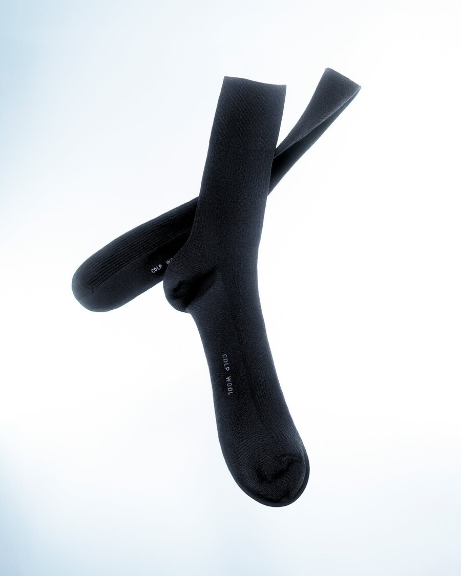 chaussettes mi-longues en laine côtelée noire pour homme achetez maintenant — cdlp