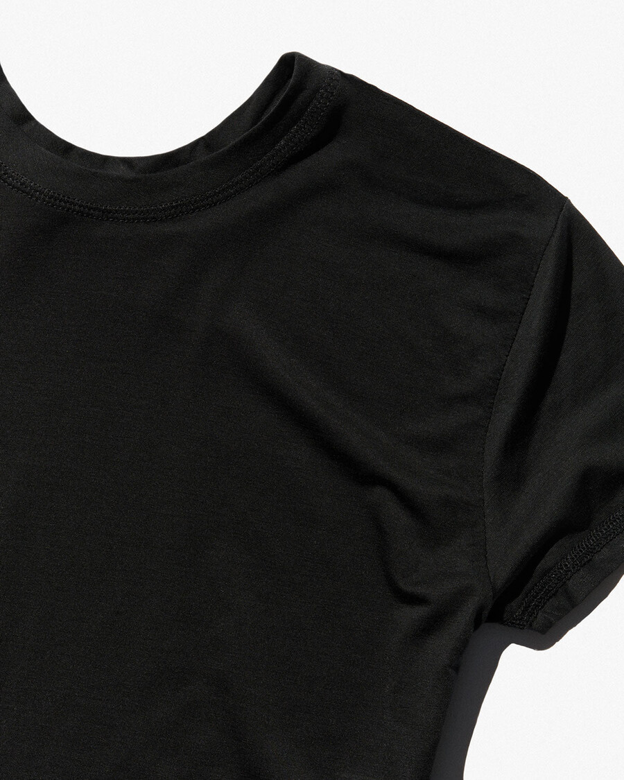 t-shirt léger noir pour femme achetez maintenant — cdlp