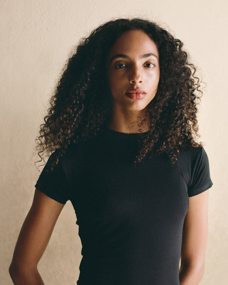 t-shirt léger noir pour femme achetez maintenant — cdlp