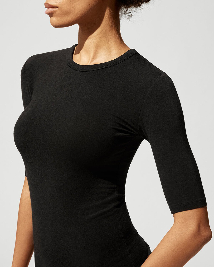 t-shirt femme en laine mérinos mélangée noire achetez maintenant — cdlp