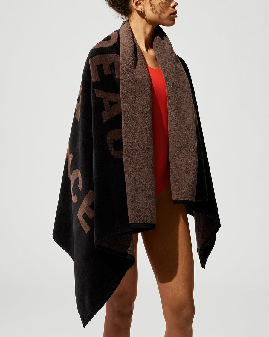 serviette noire et marron achetez maintenant — cdlp